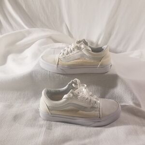 Van's Classic Shoes_ Lace Ups